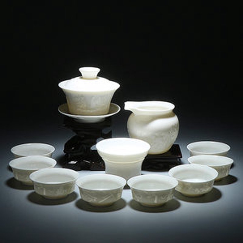 陶瓷工艺品图片鉴赏指南：三步教你找到心仪好物